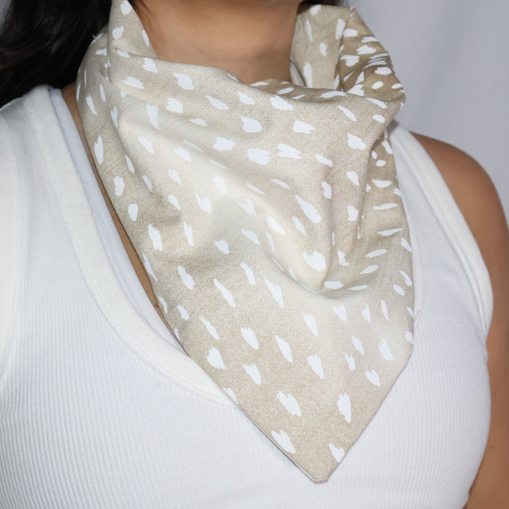 Fawn neck scarf