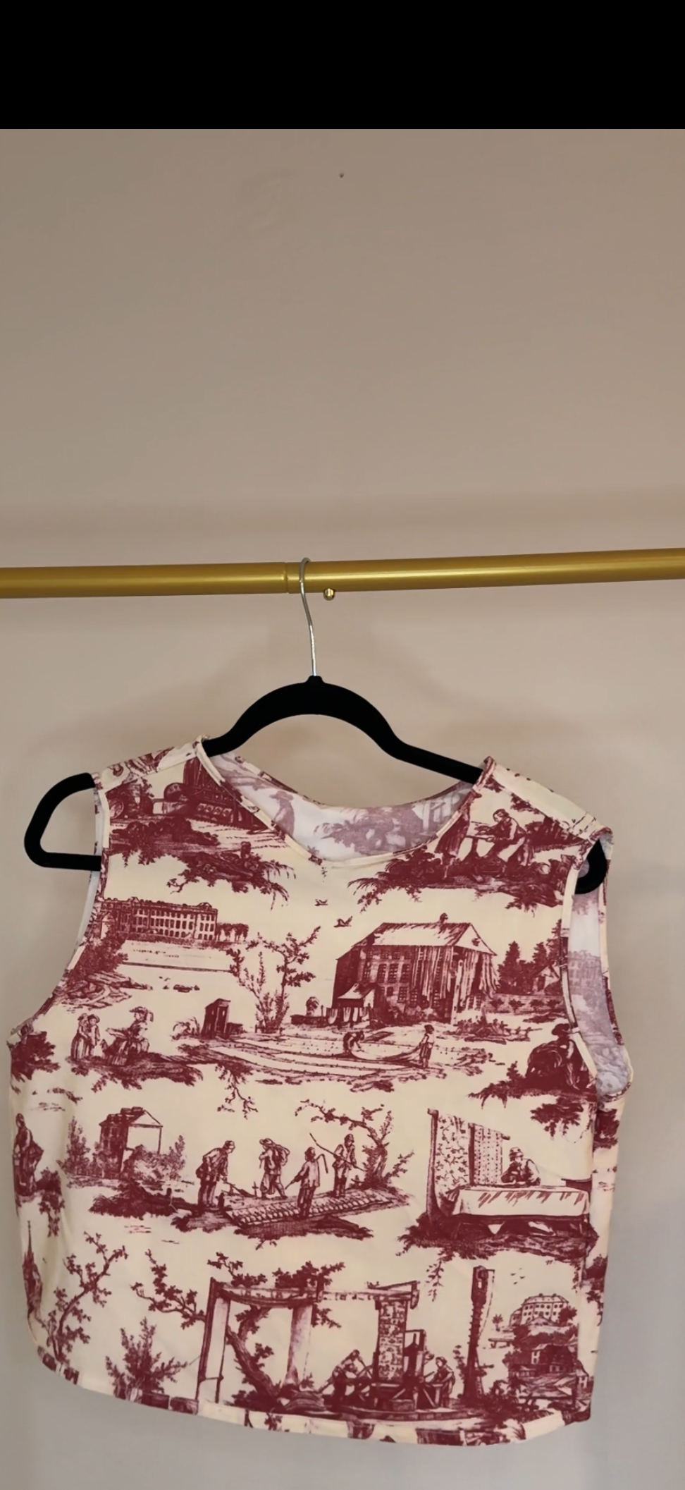 Maroon Toile Box Top